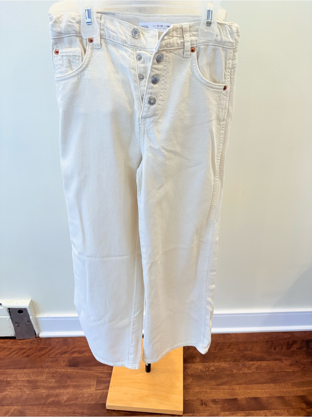 Zara Cream High-Rise Button-Fly Straight Jeans for girls - size 11-12